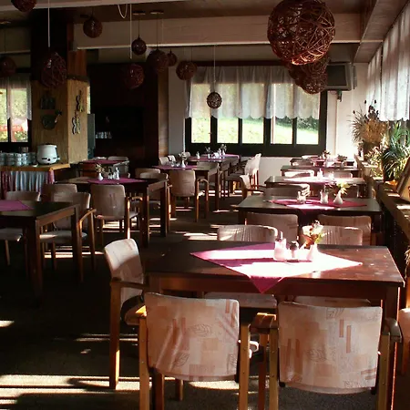 酒店 Barbora 3*